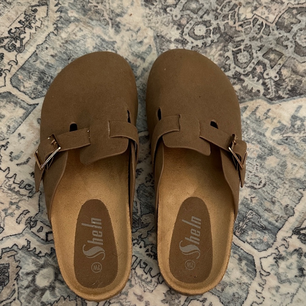 SHEIN Brown Buckle Mules